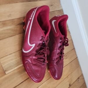 Mens Nike Tiempo Legend 9 Club FG/MG Team Red White Soccer Cleats Size 10.5